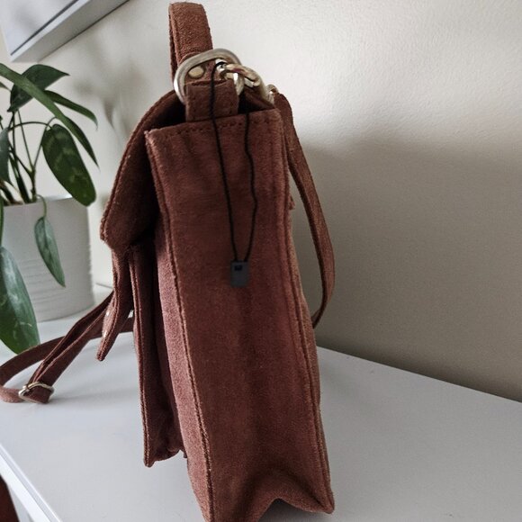 Mango Suede Messanger Bag with adjustable crossbody strap - Picture 3 of 10